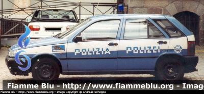 Fiat Tipo II Serie
Polizia di Stato - Polizei
Questura di Bolzano
Squadra Volante
POLIZIA B4372
Parole chiave: Fiat Tipo_IIserie PoliziaB4372