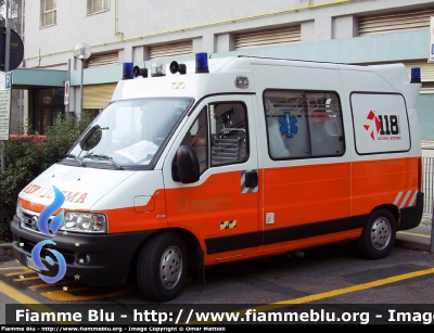 Fiat Ducato III Serie
118 Modena Soccorso
Azienda USL di Modena
Ambulanza "MO1618"

Parole chiave: Fiat Ducato_IIISerie_Ambulanza_118 Modena Soccorso