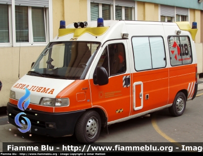 Fiat Ducato II Serie
118 Modena Soccorso
Azienda USL di Modena
Ambulanza "MO1803"
Parole chiave: Fiat Ducato_IISerie_Ambulanza_118 Modena Soccorso