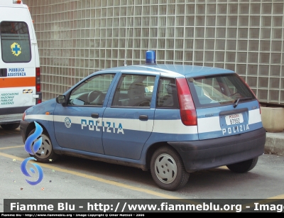 Fiat Punto I Serie
Polizia di Stato
Autovettura di Servizio
POLIZIA B7952
Parole chiave: Fiat_Punto_I_Serie_Polizia