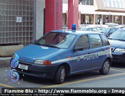 Fiat Punto I Serie
Polizia di Stato
Autovettura di Servizio
POLIZIA B7952
Parole chiave: Fiat_Punto_I_Serie_Polizia