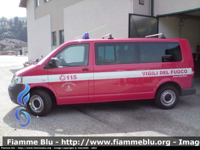 Volkswagen Transporter T5
Vigili del Fuoco
Distretto di Primiero
Corpo Volontario di Canale San Bovo (TN)
VF 1H2 TN
Parole chiave: Volkswagen Transporter_T5 VF1H2TN