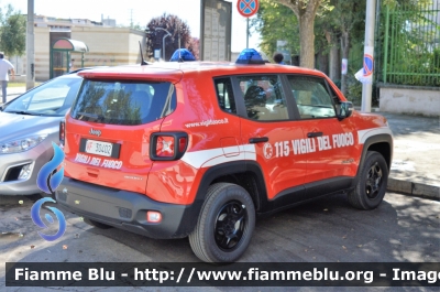 Jeep Renegade restyle
Vigili del Fuoco
Comando Provinciale di Barletta-Andria-Trani
VF 30402
Parole chiave: Jeep Renegade_restyle_VF30402