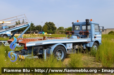 Iveco 100-13
Polizia di Stato
Carro soccorso 
allestimento Isoli
Parole chiave: Iveco 100-13