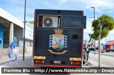 Iveco EuroCargo II serie
Guardia di Finanza
GdiF 900 BA
Parole chiave: Iveco EuroCargo_II serie_GdiF900BA