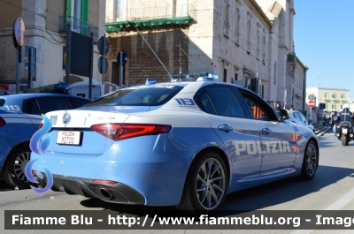 Alfa Romeo Nuova Giulia Q4
Polizia di Stato
Polizia Stradale
POLIZIA M2700
in scorta al Giro d'Italia 2020
Parole chiave: Alfa-Romeo Nuova Giulia Q4_POLIZIAM2700