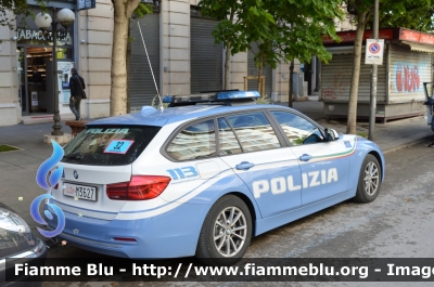 Bmw 318 Touring F31 III restyle
Polizia di Stato
Polizia Stradale
Allestimento Focaccia
Decorazione Grafica Artlantis
POLIZIA M3627
in scorta al Giro d'Italia 2021
Parole chiave: Bmw 318 Touring F31_III restyle_