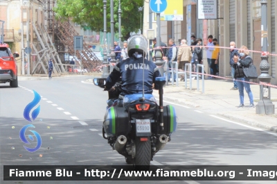 Yamaha FJR 1300 II serie
Polizia di Stato
Polizia Stradale
Allestimento Elevox
POLIZIA G3090
in scorta al Giro d'Italia 2021
Moto "Verde"
Parole chiave: Yamaha FJR 1300_II serie_POLIZIAG3090_giro italia 2021