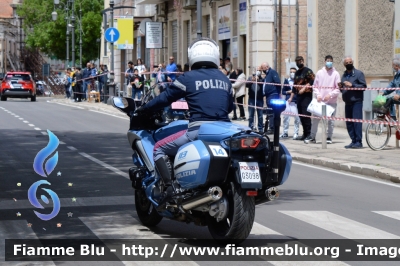 Yamaha FJR 1300 II serie
Polizia di Stato
Polizia Stradale
Allestimento Elevox
POLIZIA G3098
in scorta al Giro d'Italia 2021
Moto "14"
Parole chiave: Yamaha FJR 1300_II serie_POLIZIAG3098_giro italia 2021