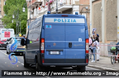 Fiat Ducato X250
Polizia di Stato
Polizia Stradale
Officina Mobile
POLIZIA H3293
in scorta al Giro d'Italia 2021
Vettura "6"
Parole chiave: Fiat Ducato X250_POLIZIAH3293_giro italia 2021