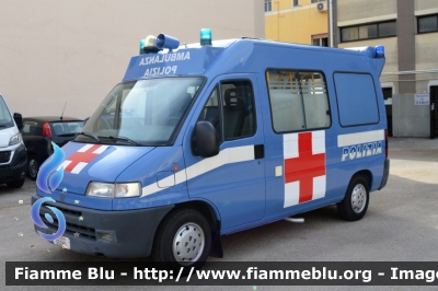 Fiat Ducato II serie
Polizia di Stato
Reparto Mobile
POLIZIA E6289
Parole chiave: Fiat Ducato_II serie_POLIZIAE6289