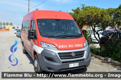 Fiat Ducato X290
Vigili del Fuoco
Comando Provinciale di Bari
VF 29120
Parole chiave: Fiat Ducato X290_VF29120