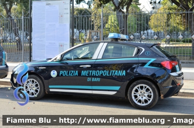 Alfa Romeo Nuova Giulietta restyle
Polizia Metropolitana Bari
ex Polizia Provinciale
POLIZIA LOCALE YA 492 AK
Parole chiave: Alfa-Romeo Nuova Giulietta_restyle_POLIZIALOCALEYA492AK