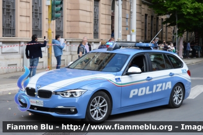 Bmw 318 Touring F31 III restyle
Polizia di Stato
Polizia Stradale
Allestimento Focaccia
Decorazione Grafica Artlantis
POLIZIA M3574
Parole chiave: Bmw 318 Touring F31_III restyle_POLIZIAM3574