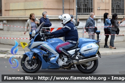 Yamaha FJR 1300 II serie
Polizia di Stato
Polizia Stradale
Allestimento Elevox
POLIZIA G3103
in scorta al Giro d'Italia 2021
Moto "Gialla"
Parole chiave: Yamaha FJR 1300_II serie_POLIZIAG3103_giro italia 2021