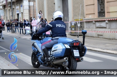 Yamaha FJR 1300 II serie
Polizia di Stato
Polizia Stradale
Allestimento Elevox
POLIZIA G3110
in scorta al Giro d'Italia 2021
Moto "9"
Parole chiave: Yamaha FJR 1300_II serie_POLIZIAG3110_giro italia 2021