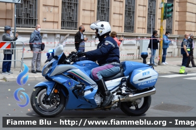 Yamaha FJR 1300 II serie
Polizia di Stato
Polizia Stradale
Allestimento Elevox
POLIZIA G3150
in scorta al Giro d'Italia 2021
Moto "13"
Parole chiave: Yamaha FJR 1300_II serie_POLIZIAG3150_giro italia 2021