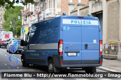 Fiat Ducato X250
Polizia di Stato
Polizia Stradale
Officina Mobile
POLIZIA H3293
in scorta al Giro d'Italia 2021
Vettura "6"
Parole chiave: Fiat Ducato X250_POLIZIAH3293_giro italia 2021