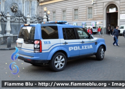 Land Rover Discovery 4
Polizia di Stato
Squadra Volante
Unità Operativa di Primo Intervento
POLIZIA M2631
Parole chiave: Land Rover Discovery 4_POLIZIAM2631