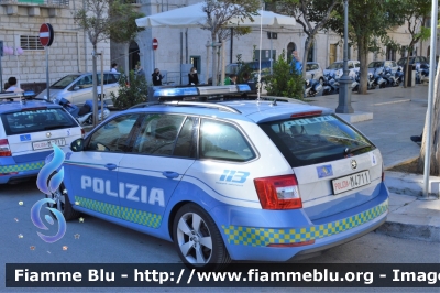 Skoda Octavia Wagon V serie
Polizia di Stato
Polizia Stradale
Allestimento Focaccia
Decorazione Grafica Artlantis
POLIZIA M4711
in scorta al Giro d'Italia 2020
Parole chiave: Skoda Octavia Wagon_V serie_POLIZIAM4711