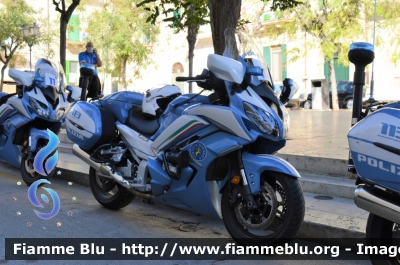 Yamaha FJR 1300 II serie
Polizia di Stato
Polizia Stradale
Allestimento Elevox
POLIZIA G3097
in scorta al Giro d'Italia 2020
Parole chiave: Yamaha FJR 1300_II serie_POLIZIAG3097