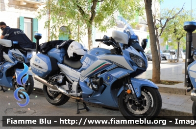 Yamaha FJR 1300 II serie
Polizia di Stato
Polizia Stradale
Allestimento Elevox
POLIZIA G3128
in scorta al Giro d'Italia 2020

Parole chiave: Yamaha FJR 1300_II serie_POLIZIAG3128