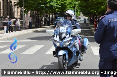 Yamaha FJR 1300 II serie
Polizia di Stato
Polizia Stradale
Allestimento Elevox
POLIZIA G3089
in scorta al Giro d'Italia 2021
Moto "22"
Parole chiave: Yamaha FJR 1300_II serie_POLIZIAG3089_giro italia 2021