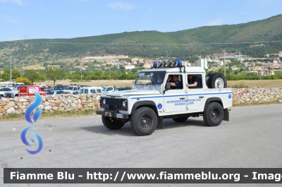 Land Rover Defender 110
Protezione Civile S.O.S. S.M.27
San Marco in Lamis (FG)
Parole chiave: Land Rover Defender 110