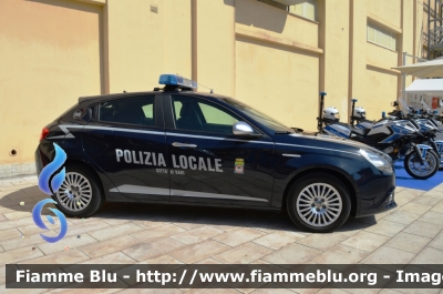 Alfa Romeo Nuova Giulietta restyle
Polizia Locale
Comune di Bari
POLIZIA LOCALE YA 236 AG
Parole chiave: Alfa-Romeo Nuova Giulietta_restyle_POLIZIALOCALEYA236AG