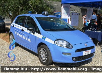 Fiat Punto VI serie
Polizia di Stato
Polizia delle Comunicazioni
POLIZIA H6492
Parole chiave: Fiat Punto_VI serie_POLIZIAH6492