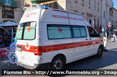 Volkswagen Transporter T6
Croce Rossa Italiana
Comitato Locale di Lipomo CO
Allestita Aricar
CRI 377 AG
In scorta al Giro d'Italia 2020
Parole chiave: Volkswagen Transporter T6_CRI377AG_ambulanza