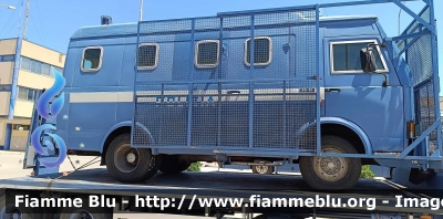 Iveco 55-13
Polizia di Stato
Reparto Mobile
POLIZIA 62152
POLIZIA M20605 RIMORCHIO
Parole chiave: Iveco 55-13_POLIZIA62152_POLIZIAM20605RIMORCHIO