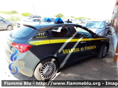 Alfa Romeo Nuova Giulietta restyle
Guardia di Finanza
Seconda Fornitura
GdiF 273 BN
Parole chiave: Alfa-Romeo Nuova Giulietta _restyle_GdiF273BN