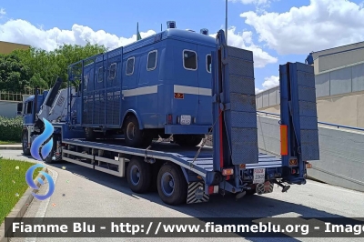 Iveco 55-13
Polizia di Stato
Reparto Mobile
POLIZIA 62152
POLIZIA M20605 RIMORCHIO
Parole chiave: Iveco 55-13_POLIZIA62152_POLIZIAM20605RIMORCHIO