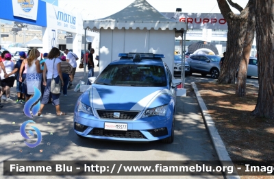 Seat Leon III serie restyle
Polizia di Stato
Squadra Volante 
Allestimento NCT Nuova Carrozzeria Torinese
Decorazione Grafica Artlantis
POLIZIA M3377
Parole chiave: Seat Leon_III serie_restyle_POLIZIAM3377