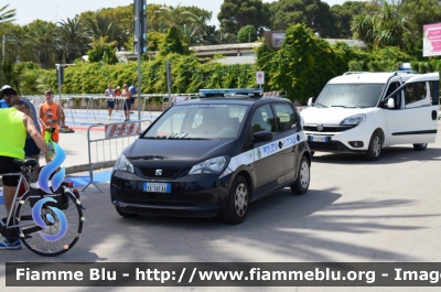 Seat Mii
Polizia Locale Trani (Bt)
POLIZIA LOCALE YA181AA
Parole chiave: Seat Mii_POLIZIALOCALEYA181AA