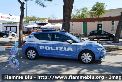 Seat Leon III serie restyle
Polizia di Stato
Squadra Volante 
Allestimento NCT Nuova Carrozzeria Torinese
Decorazione Grafica Artlantis
POLIZIA M3377
Parole chiave: Seat Leon_III serie_restyle_POLIZIAM3377