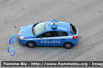 Fiat Nuova Bravo
Polizia di Stato
Squadra Volante
POLIZIA H6889
Parole chiave: Fiat Nuova Bravo_POLIZIAH6889