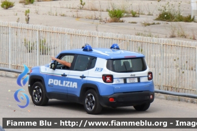 Jeep Renegade
Polizia di Stato
Reparto Prevenzione Crimine
Allestito NCT
Decorazione Grafica Artlantis
POLIZIA M2304
Parole chiave: Jeep Renegade_POLIZIAM2304