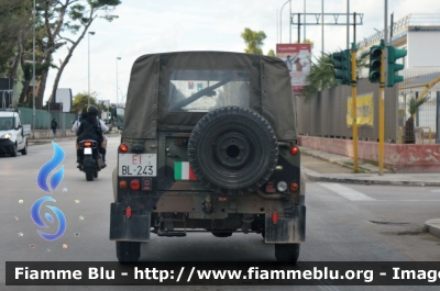 Land Rover Defender AR 90
Esercito Italiano
EI BL 243
Parole chiave: Land Rover Defender AR 90_EIBL243