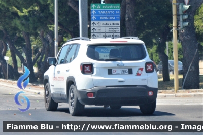 Jeep Renegade restyle
Guardia Costiera
CP 1995
allestimento FCA
Parole chiave: Jeep Renegade restyle_CP1995