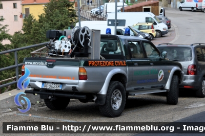 Mitsubishi L200 III serie
Associazione Vola
Sant'Angelo Le Fratte (PZ)
Parole chiave: Mitsubishi L200_III serie