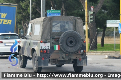 Land Rover Defender AR 90
Esercito Italiano
EI BL 243
Parole chiave: Land Rover Defender AR 90_EIBL243