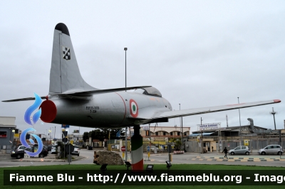 Lockheed T-33A Shooting Star
Aeronautica Militare Italiana
3° Stormo
MM 55-3030
in servizio dal 1956 al 1983
monumentato presso Barletta
Parole chiave: Lockheed T-33A_Shooting Star_MM55-3030