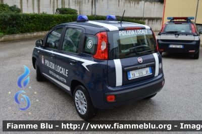 Fiat Nuova Panda II serie
Polizia Locale Molfetta
POLIZIA LOCALE YA 516 AH
allestimento DMC Custom Tailored
Parole chiave: Fiat Nuova Panda_II serie_POLIZIA LOCALEYA516AH