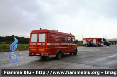 Mercedes-Benz Vario 612D
Vigili del Fuoco
Comando Provinciale di Bari
Gruppo Operativo Speciale
Rilevamento Radioattività
VF 20740
Parole chiave: Mercedes-Benz Vario 612D_VF20740