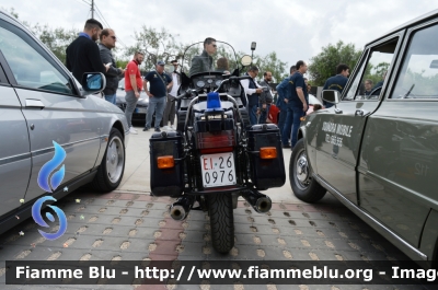 Moto Guzzi 850 T5
Carabinieri
EI 260976
Club Alfisti in Pattuglia
Parole chiave: Moto Guzzi 850 T5_EI260976