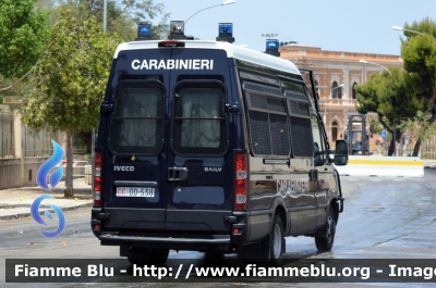 Iveco Daily V serie
Carabinieri
X Reggimento "Campania"
Allestimento Sperotto
CC DD 538
Parole chiave: Iveco Daily_V serie_CCDD538