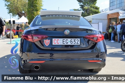 Alfa Romeo Nuova Giulia
Carabinieri
Nucleo Operativo Radiomobile
Allestimento FCA
CC EG 632
Parole chiave: Alfa-Romeo Nuova Giulia_CCEG632