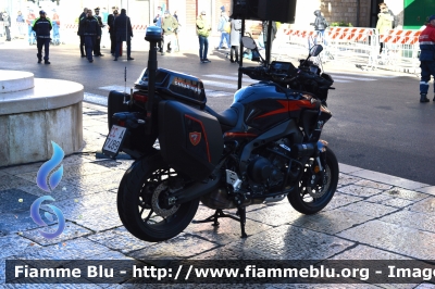 Yamaha Tracer 9
Carabinieri
Nucleo Operativo Radiomobile
allestimento Elevox
CC A7489
Parole chiave: Yamaha Tracer 9_CCA7489